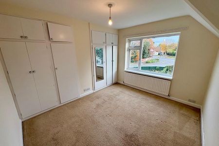 3 bedroom semi-detached house to rent - Photo 4
