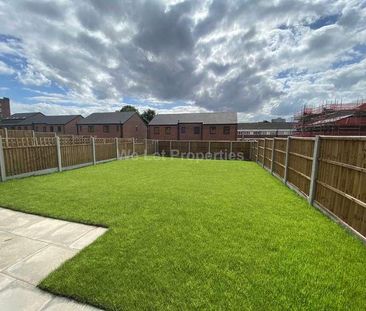 John Hogan Vc Road, Manchester, M40 - Photo 4