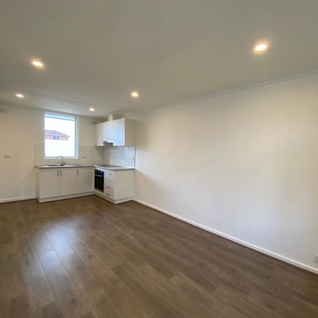 A SHORT STROLL TO CENTRAL FLEMINGTON - Photo 2