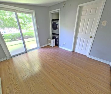 For Lease - 235 Bayview Avenue Unit# B, Georgina, Ontario - Photo 3