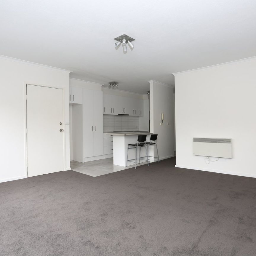 22/75 Drummond Street, Carlton VIC 3053 - Photo 1