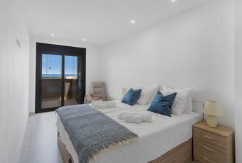 Mieszkanie na wynajem - 112 m² - 3 pokoje Torrevieja Walencja Alicante
