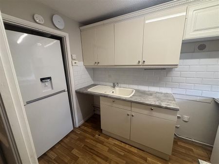 1 bedroom maisonette to rent - Photo 4
