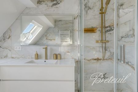 Appartement à louer à Paris 6Ème - Photo 5