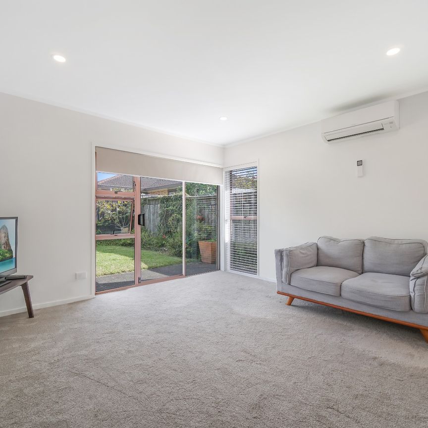 Light & spacious home - Photo 1