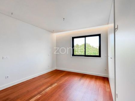 Apartamento T4 em Porto - Photo 3