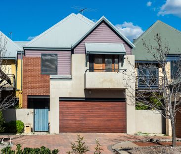 27 Tidewater Way, Ascot WA 6104 - Photo 2