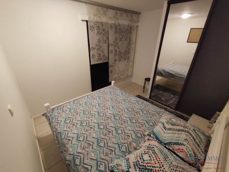 Location Appartement 2 pièces 41m² LE BEAUSSET 83330 - Photo 4