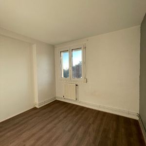 Location Appartement 2 pièces 38m² BOIS GUILLAUME 76230 - Photo 2