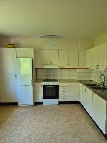 Järnvägen 2B - Foto 2