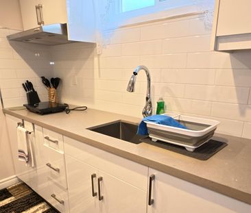 For Lease - 3664 Lawrence Avenue, Toronto, Ontario - Photo 1