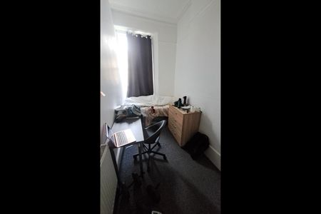 Room in a Shared House, Chesterfield Road, BS6 - Photo 4