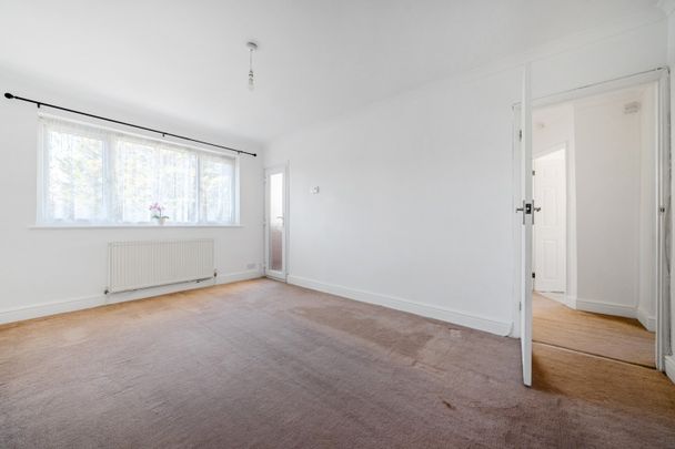 Maisonette to rent - Castleton Avenue, Bexleyheath, DA7 - Photo 1