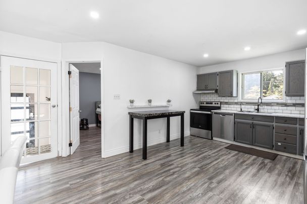 For Lease - 80 St Patrick Street, Kawartha Lakes, Ontario - Photo 1