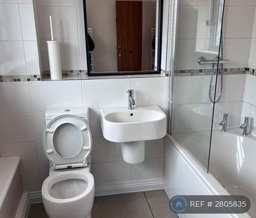 3 bedroom maisonette to rent - Photo 5