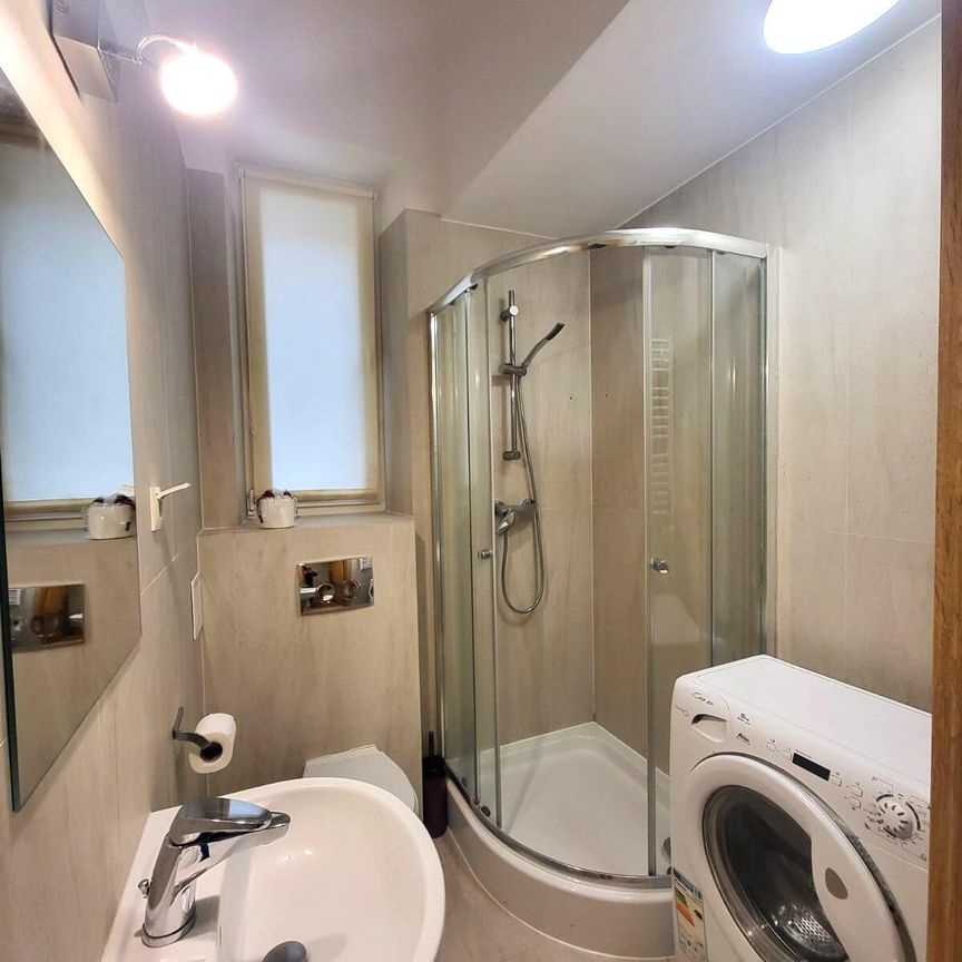 Bezczynszowe mieszkanie kilka minut spacerem od Rynku z opcja parkingu - Фото 1