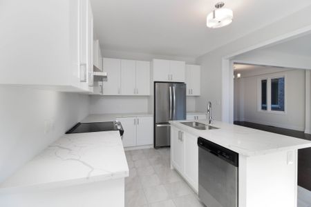 For Lease - 6 Periwinkle Road, Springwater, Ontario - Photo 2