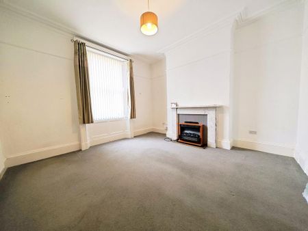 1 bedroom ground floor flat to rent - Photo 2