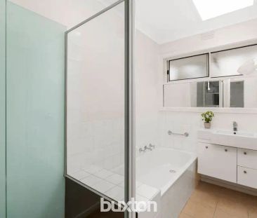 “Corner Villa in a Peaceful Locale” - Photo 2