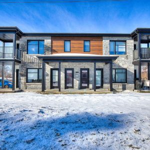 Appartement Pointe-des-Cascades À Louer - Photo 2