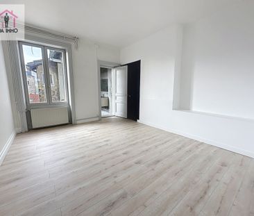 Location Appartement 2 pièces 55m² ST ETIENNE 42000 - Photo 6