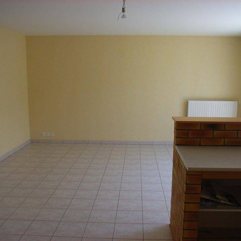 Location appartement t1 bis 2 pièces 44 m² à Luc-la-Primaube (12450) - Photo 1