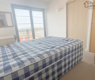 2 Bedroom Apartment - Photo 4