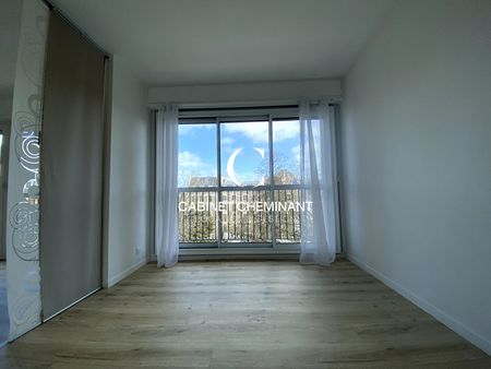 Location Appartement 2 pièces 37m² - Photo 2