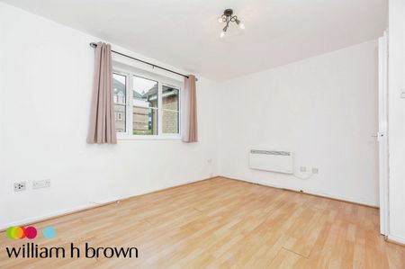 Lewes Close, Essex, Grays - Photo 3