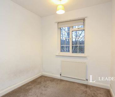 2 bedroom maisonette to rent Ethelbert Close, Bromley, BR1 - Photo 3