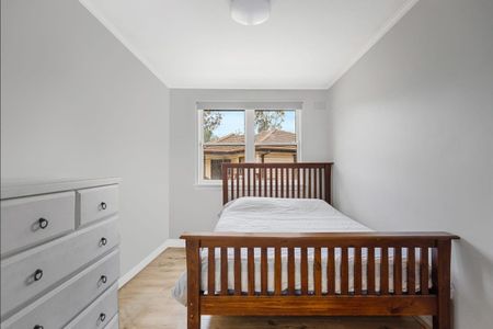 Home For Rent - Photo 3