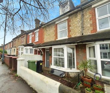 3 bedroom terraced house to rent - Photo 1