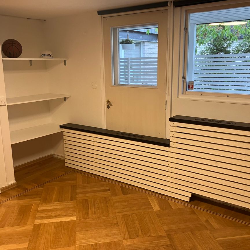 Verdandivägen, Upplands Väsby - Photo 1