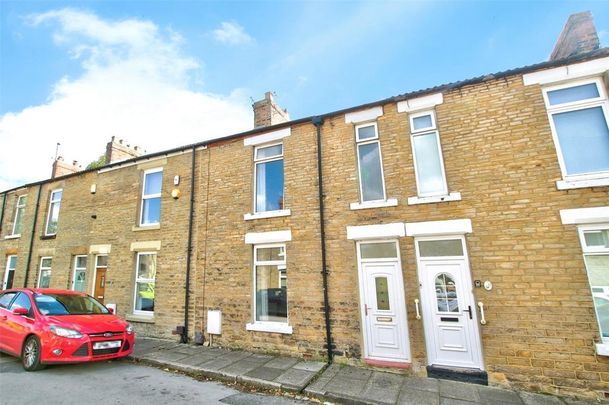 2 bedroom terraced house to rent - Photo 1