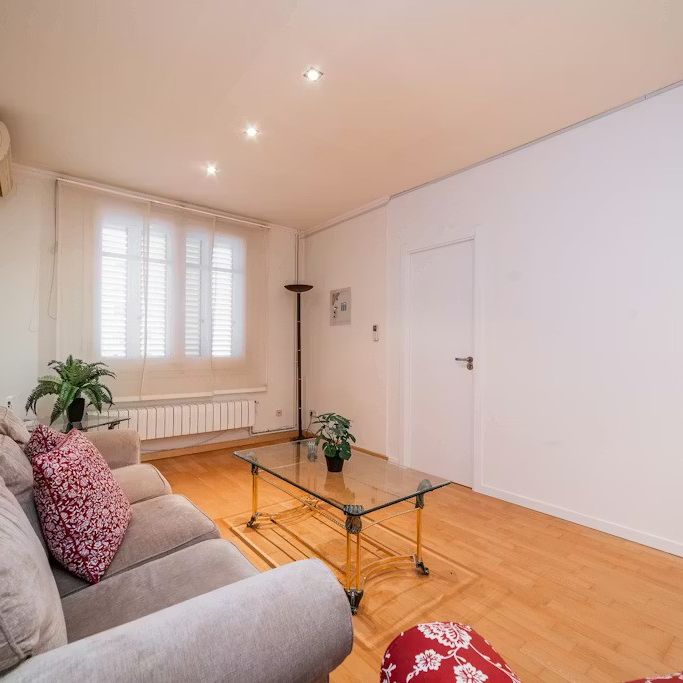 Carrer de la Indústria, Barcelona, Catalonia 08025 - Photo 1