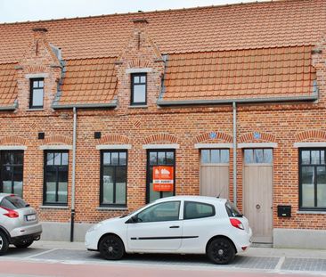 Instapklare ruime gerenoveerde woning met ruime uitbouw achteraan, ... - Foto 1