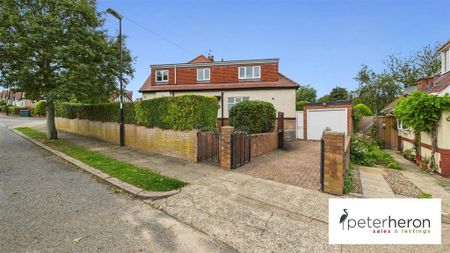 4 bedroom semi-detached bungalow to rent - Photo 2