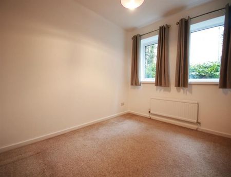 2 Bedroom Apartment To Let - Photo 4