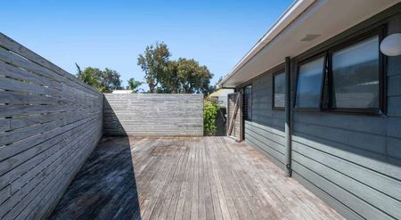 Move in ready for Summer! - Photo 4