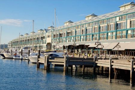 Style, Sophistication and Substance in the 'Edo' Building - Photo 3