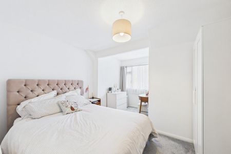 3 bedroom townhouse to rent - Photo 4