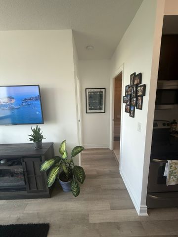 For Lease - 16 Brookers Lane Unit# 704, Toronto, Ontario - Photo 2