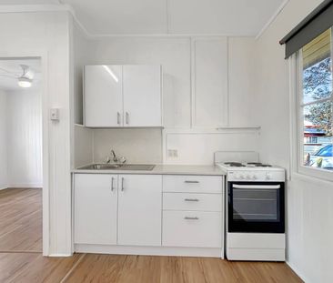 Renovated Unit in Newtown - Photo 3