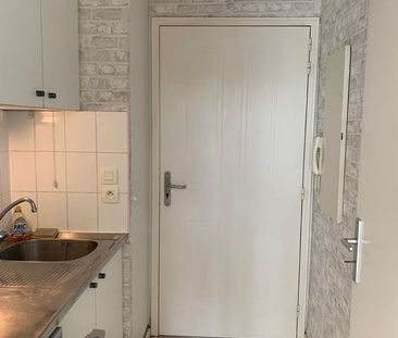 Location Appartement 1 pièce 21m² MERIGNAC 33700 - Photo 4