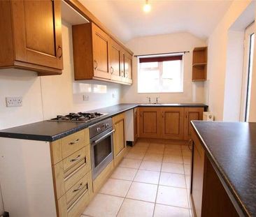 London Road, Hailsham, East Sussex, BN27 - Photo 5