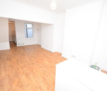 Silverlea Avenue, Wallasey - Photo 3