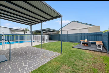 Three bedroom, stylishly furnished! INSPECTIONS BY APPOINTMENT ONLY - Photo 3
