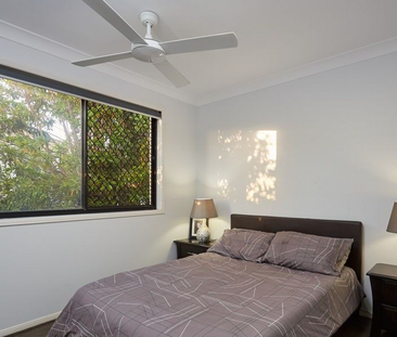 Stylish Coastal Living in a Prime Miami Location - Photo 6