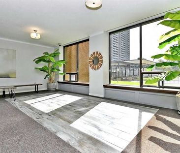 For Lease - 5 Massey Square Unit# 2507, Toronto, Ontario - Photo 5