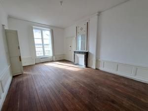 Location - Appartement T4 Nantes Centre Ville - Photo 1